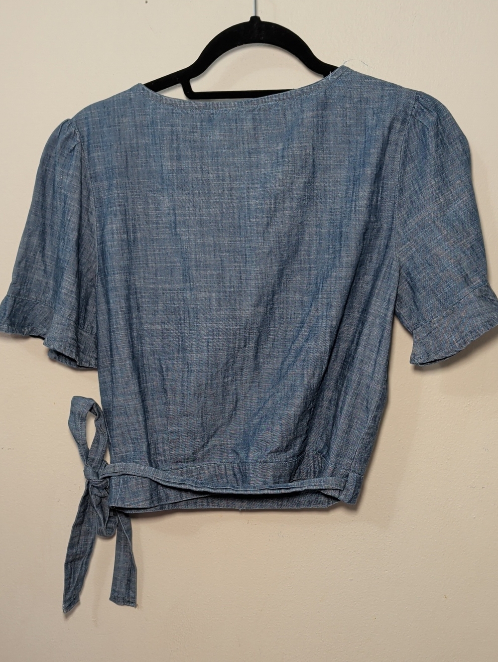 Blue Rain Chambray Wrap Crop Top Blue Ruffle Sleeve Button Front Women's Size M - Picture 6 of 7